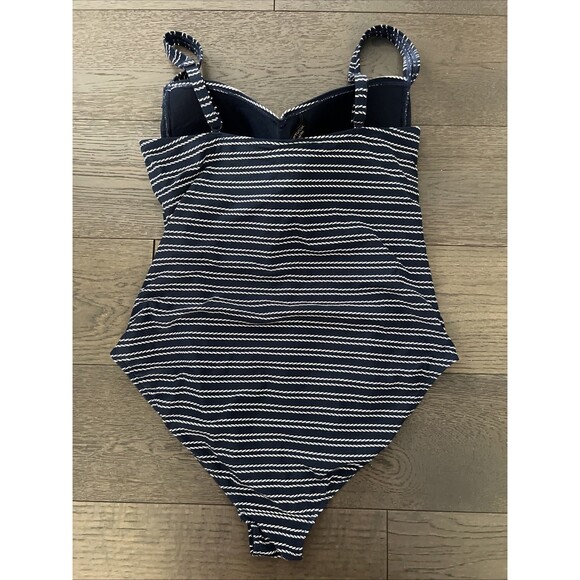 Nip Tuck Swimsuit Size 12 Twist Front One Piece Blue/white Multifit Cup - Picture 5 of 7